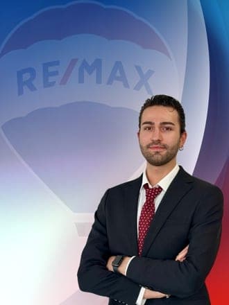 Hüseyin Arda Sayar — Sosyal Medya Uzmanı